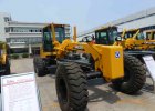 Автогрейдер GR230