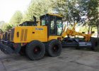 Автогрейдер GR215